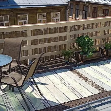 Hygge Home With Terrace - Charming Cottage-Style Apartment With Free Parking Friday Evening - Monday Morning Tartto Exterior photo