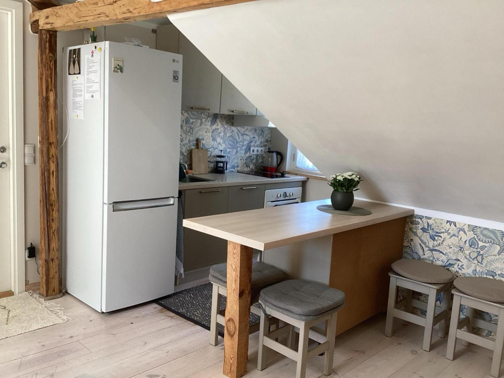 Huoneisto Hygge With Terrace - Charming Cottage-style With Free Parking Friday Evening - Monday Morning Tartto